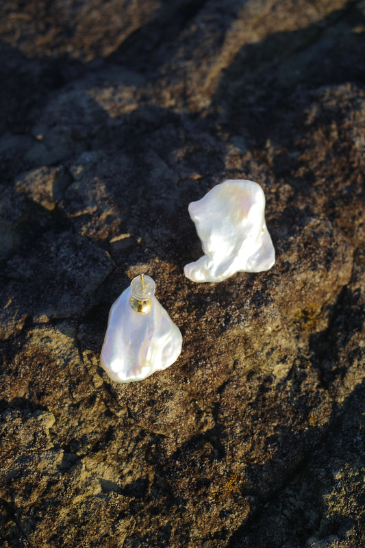 Fresh Water Pearl Pierce